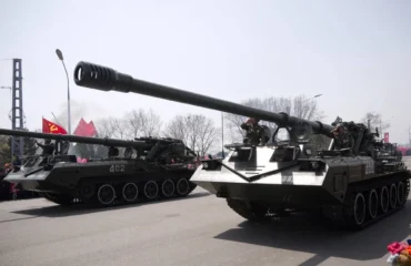 Kurszk: az észak-koreai KOKSAN SAU csatlakozott az orosz hadsereghez (videó)