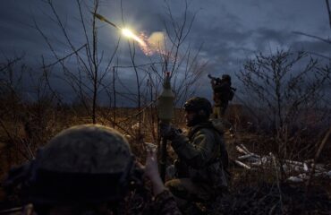 Növekszik az orosz hadsereg elit csoportjai Chasiv Yarban – Az ukránok megtizedeltek (vid)