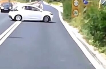 Ασυνείδητος οδηγός έκανε εγκληματική αναστροφή μεταξύ των δύο ρευμάτων στον ΒΟΑΚ του Ρεθύμνου (βίντεο)