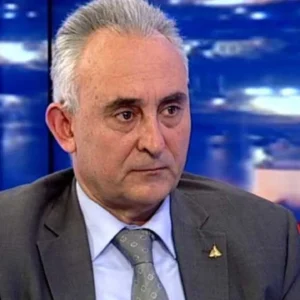 Κωνσταντίνος Γρίβας: «Οι λογαριασμοί που με έχουν στοχοποιήσει δεν έχουν καμία σχέση με τον εθνοκεντρικό χώρο»