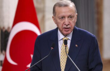 Ρ.Τ.Ερντογάν: «Μέχρι το τέλος του έτους θα ξεκινήσει η δοκιμαστική παραγωγή ενέργειας στο Ακούγιου»