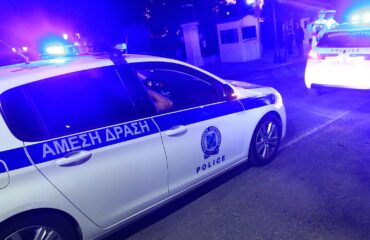 Κουκουλοφόροι ξυλοκόπησαν 17χρονο στον ΗΣΑΠ επειδή είχε τσαντάκι με ελληνική σημαία! – «Με χτυπούσαν 3-4 άτομα»
