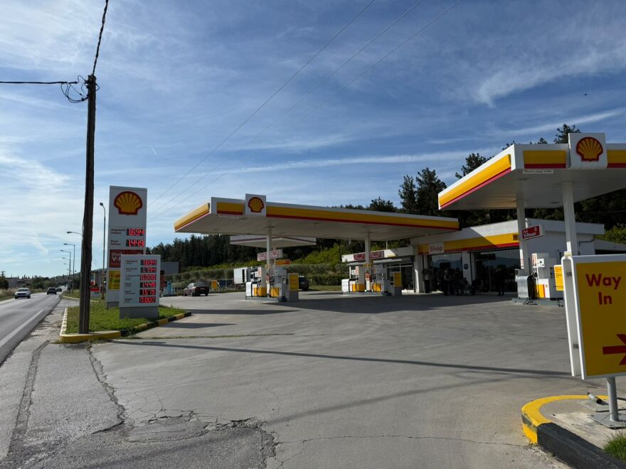 Θεσσαλονίκη: Αυτό είναι το όχημα των Τούρκων που άνοιξαν πυρ σε βάρος στελεχών της ΕΥΠ στην Θέρμη (βίντεο)