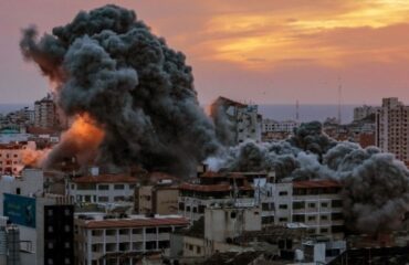 Νέα μαζικά ρωσικά πλήγματα με drones στο Χάρκοβο (βίντεο)