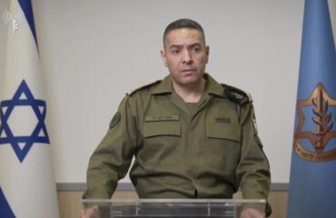 Εκπρόσωπος IDF Έφι Ντεφρίν: «Βομβαρδίσαμε υπόγεια εγκατάσταση όπλων στο δυτικό Ιράν»