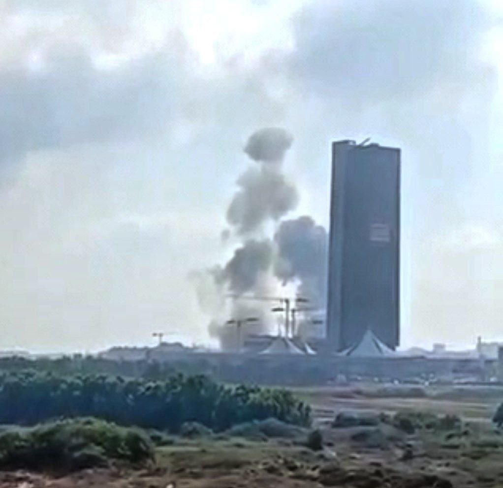 Οι Ιρανοί έπληξαν με πύραυλο τα κεντρικά της Μοσάντ στο Τελ Αβίβ!