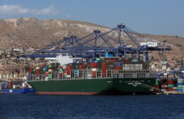 Πάνω από 250 εκατ. ευρώ υπολογίζεται η ζημιά για το Δημόσιο στην υπόθεση των τελωνείων και των κινεζικών πατινιών!