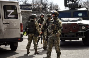 Δείτε πώς η ευστροφία Ρώσου στρατιώτη τον έσωσε από βέβαιο θάνατο για να μην τον χτυπήσει ουκρανικό drone (βίντεο)