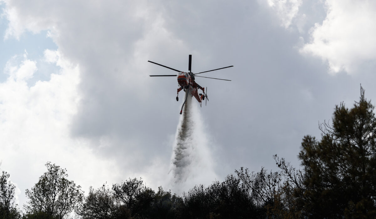 Υπουργείο Μεταφορών: Απαγορεύεται η χρήση drone σε περιοχές που πλήττονται από φωτιές