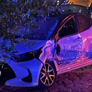 Χανιά: Τροχαίο ατύχημα με τρεις τραυματίες μετά από σφοδρή σύγκρουση αυτοκινήτων