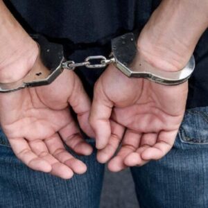 Συνελήφθη 51χρονος στην Καβάλα που χτύπησε άγρια τη μητέρα του για οικονομικές διαφορές