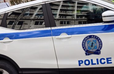 Ηράκλειο: Μητέρα δύο ανήλικων παιδιών επιχείρησε να πέσει από το μπαλκόνι ξενοδοχείου