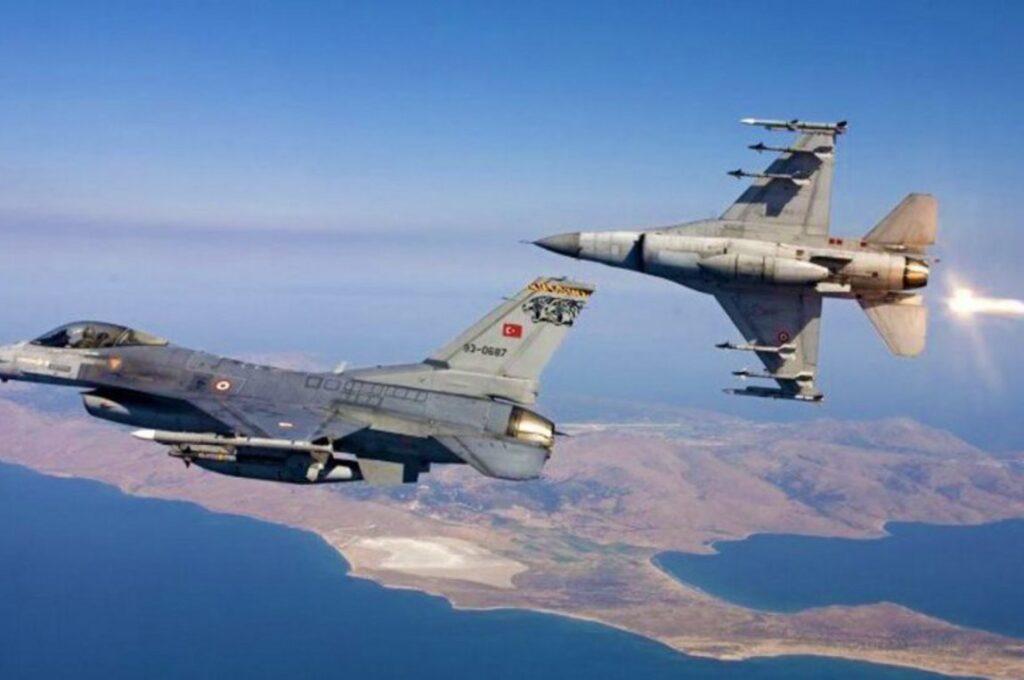 Τουρκικά μαχητικά F-16 απογειώθηκαν από το Κατάρ μαζί με Rafale της QAF για να αντιμετωπίσουν τα ισραηλινά μαχητικά
