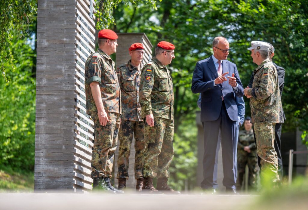 O Φ.Μερτς μιλά για απειλές και προειδοποιεί τους Γερμανούς: «Να είστε έτοιμοι – Έρχεται σκληρό φθινόπωρο»