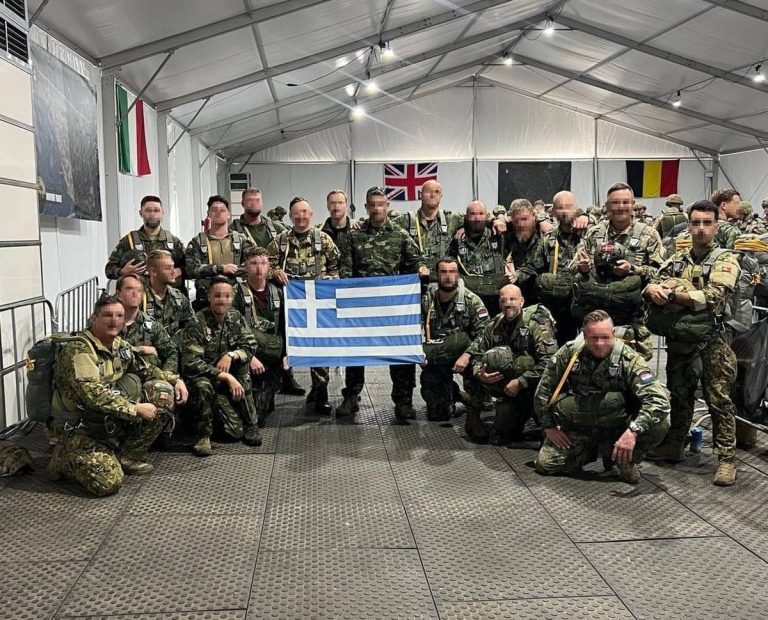 «FALCON LEAP-25»: Ολοκληρώθηκε η πολυεθνική αεραποβατική άσκηση με ελληνική συμμετοχή αλεξιπτωτιστών (Φωτογραφίες)