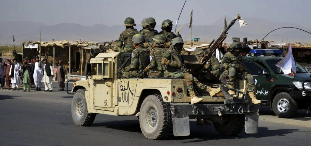 Ταλιμπάν: «Δεν δίνουμε την ΑΒ του Μπαγκράμ στις ΗΠΑ – Αν χρειαστεί θα πολεμήσουμε για ακόμα 20 χρόνια