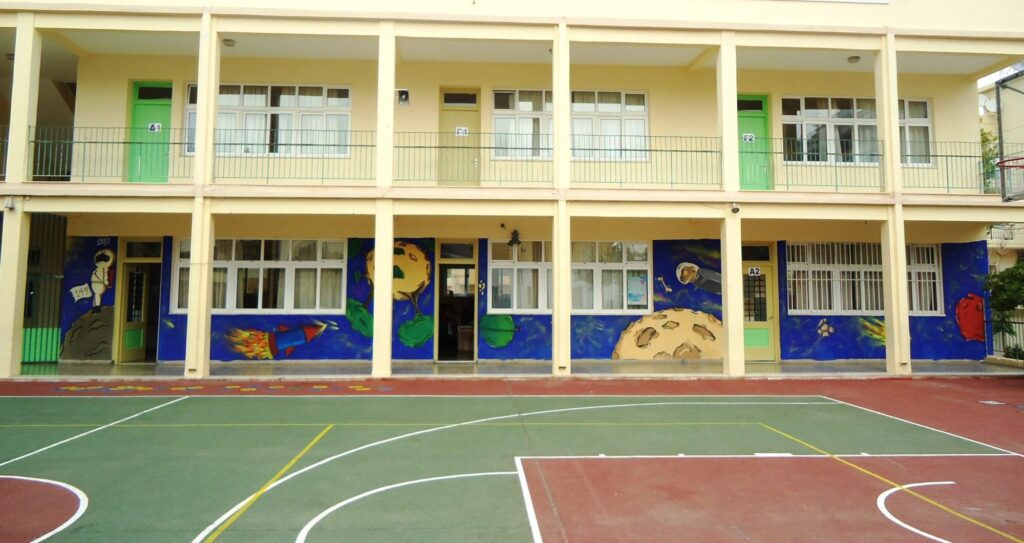 Θεσσαλονίκη: 36χρονος συνελήφθη για σεξουαλική παρενόχληση τεσσάρων αγοριών στη Νεάπολη