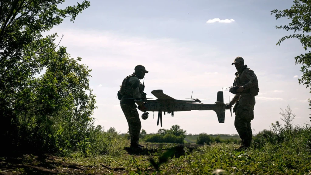 Βίντεο: Ρωσικό σύστημα ηλεκτρονικού πολέμου καταρρίπτει ουκρανικό drone FP-1 στην περιοχή της Χερσώνας