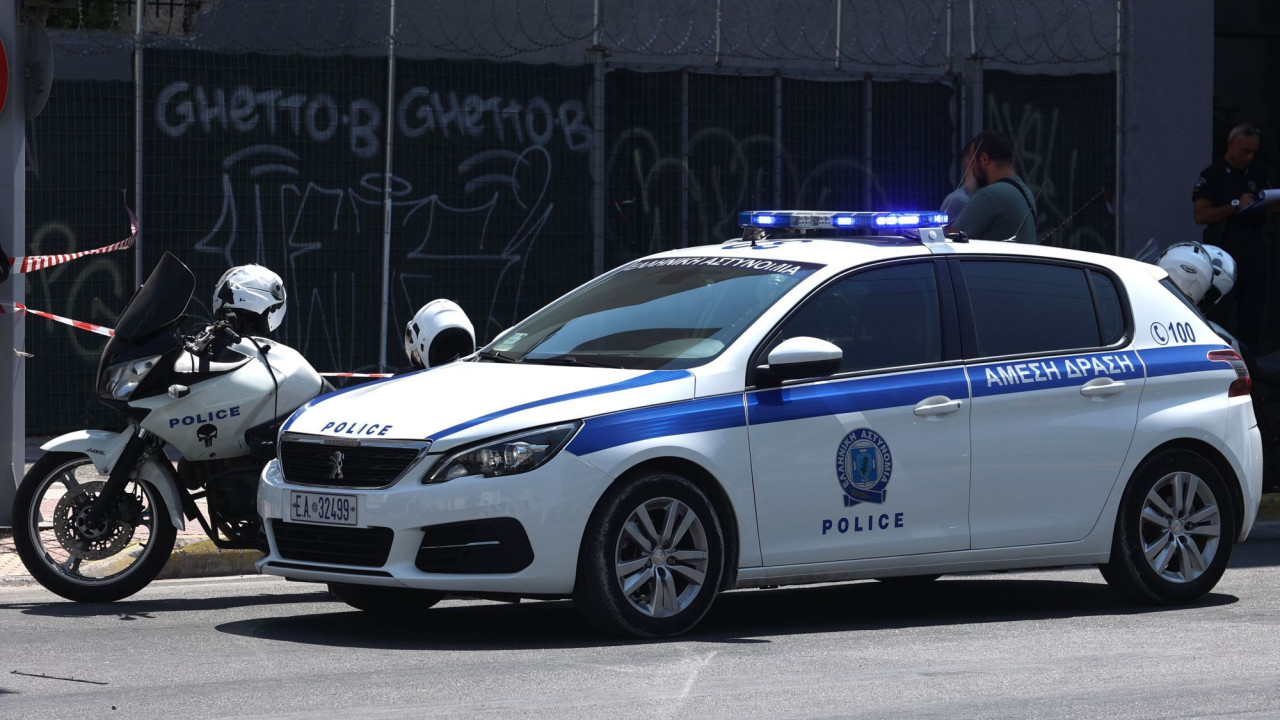 Μαρούσι: 32χρονη σε κατάσταση αμόκ επιτέθηκε στον αδερφό της και δάγκωσε αστυνομικό στο χέρι