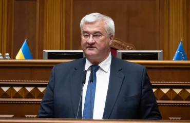 Ukrán külügyminiszter: „Mától kezdve nem lesz biztonságos hely Oroszországban” – Bátorságot merítettek a 60 görög M110A2-esből
