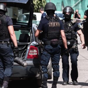 13 Τούρκοι πιάστηκαν στον Έβρο με 147 πιστόλια για τα ορεινά της Ροδόπης: Ετοιμάζουν «αντάρτικο»;