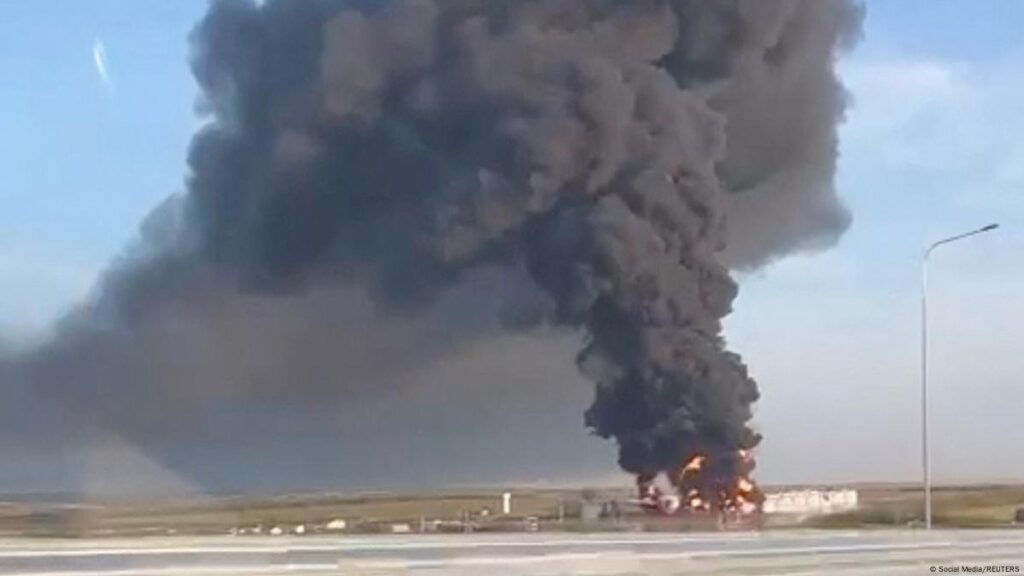 Βίντεο: Επίθεση ουκρανικών drones σε δεξαμενές καυσίμων στο Ροστόφ
