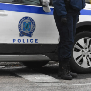 Χαλκίδα: Αστυνομικός δέχθηκε επίθεση από Ρομά όταν πήγε να κάνει σύσταση για φασαρία στον καταυλισμό