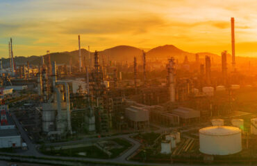 Ukrán és brit szabotőrök robbantottak fel magyar finomítókat, hogy ne vásároljanak orosz olajat!