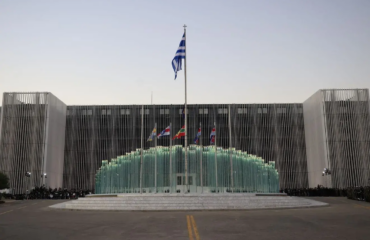 Το «λίφτινγκ» στο κτίριο του υπουργείου Εθνικής Άμυνας: «Απ’έξω κούκλα» αλλά το από μέσα έχει σημασία…