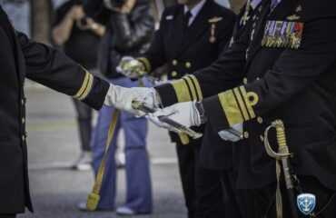 Μαζικές παραιτήσεις στελεχών των Ενόπλων Δυνάμεων: Όποιος μπορεί να φύγει, φεύγει γιατί «δεν έχει να ζήσει»