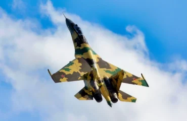 Ρώσος πιλότος αρνήθηκε να εγκαταλείψει Su-35 και έκανε αναγκαστική προσγείωση με κίνδυνο της ζωής του
