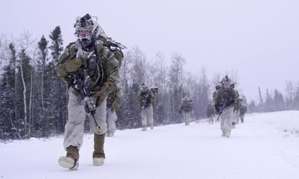 Αιφνιδιαστική εντολή Τραμπ: Τέθηκαν σε ετοιμότητα δυνάμεις της 11ης Α/Μ Ταξιαρχίας στην Αλάσκα