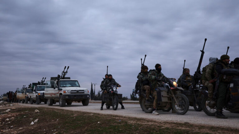 Οι Σύροι ισλαμιστές της Δαμασκού εφορμούν για την κατάληψη των κουρδικών εδαφών που είχαν αυτονομηθεί επί Άσαντ