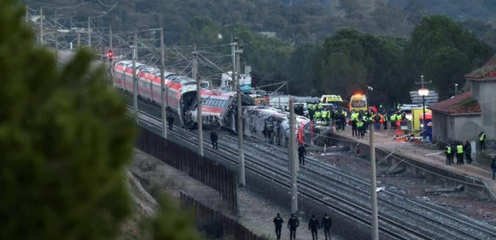 Ελληνίδα για σιδηροδρομική τραγωδία στην Ισπανία: «Έπαθα σοκ – Θα μπορούσα να είμαι στο μοιραίο τρένο»