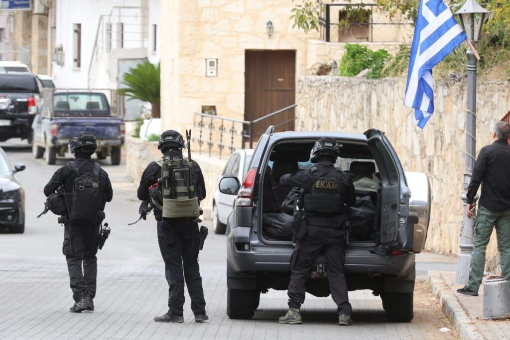 Μακελειό στα Βορίζια: «Ανάβει φωτιές» το ιατροδικαστικό πόρισμα για τον θάνατο της 56χρονης Ε.Φραγκιαδάκη