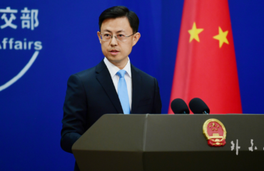 ΥΠΕΞ Κίνας: «Οι ΗΠΑ να μην χρησιμοποιούν τη λεγόμενη “απειλή από την Κίνα” ως πρόσχημα για τα δικά τους συμφέροντα»