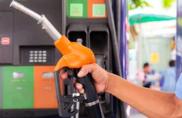 Μεγάλη επιχείρηση της ΔΑΟΕ σε πρατήρια που έκλεβαν καύσιμα από ανυποψίαστους οδηγούς