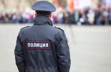 Ρωσία: Aμερικανός πολίτης καταδικάστηκε σε πέντε χρόνια φυλάκιση για λαθρεμπόριο όπλων στο Σότσι