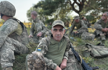 Το Κίεβο στέλνει στα μέτωπα ως ενισχύσεις ναρκομανείς, αυτιστικούς και ηλικιωμένους! (βίντεο)