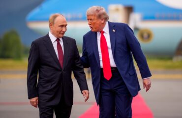 Κρεμλίνο: Δεν θα μπορέσει να υπάρξει λύση στην Ουκρανία χωρίς την εφαρμογή της  συμφωνίας στην Αλάσκα