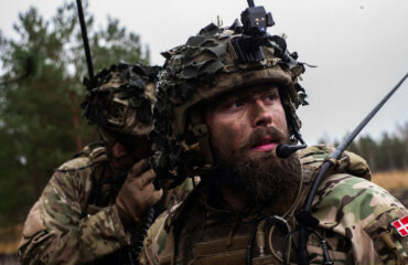 «Οι Δανοί στρατιώτες στην Γροιλανδία είναι έτοιμοι για μάχη» διατείνονται τα ΜΜΕ της Δανίας