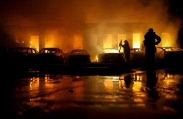 Μαζικά ρωσικά πλήγματα στη νοτιοανατολική Ουκρανία: Καταστράφηκαν κρίσιμες εγκαταστάσεις