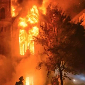 Πυρκαγιά σε κτίριο στην Νέα Υόρκη – Φόβοι για πολλά θύματα