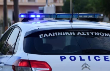 Λαμία: Μεθυσμένοι Ρομά εισέβαλαν σε μίνι μάρκετ και αφαίρεσαν προϊόντα – Παραλίγο να προκαλέσουν τροχαίο!