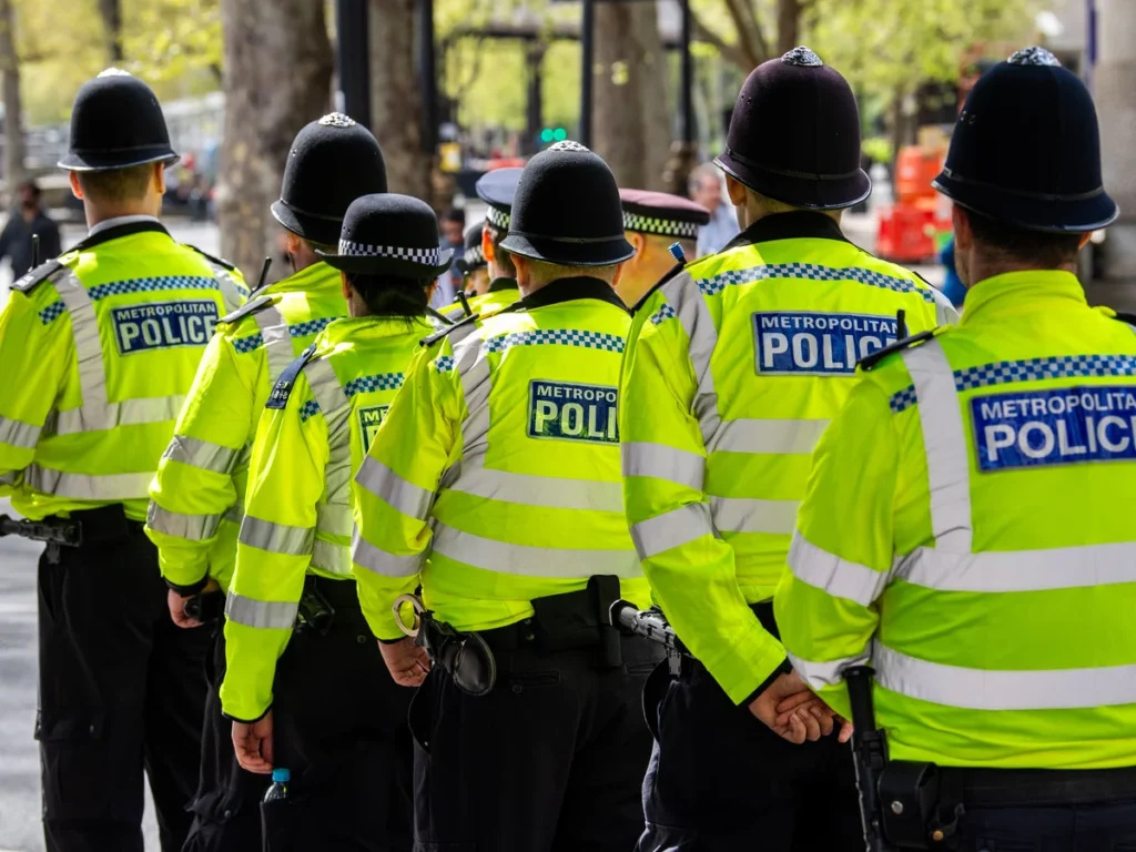 Η Βρετανία ανακοίνωσε ότι ιδρύει υπηρεσία τύπου «FBI»