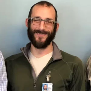 Φωτο-σοκ: Η στιγμή που ο άντρας της ICE δολοφονεί τον 37χρονο νοσοκόμο στη Μινεσσότα ενώ αυτός κρατά το κινητό του!