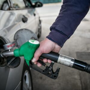 Προφυλακιστέα τέσσερα μέλη του κυκλώματος που «πείραζε» τις αντλίες σε πρατήρια καυσίμων