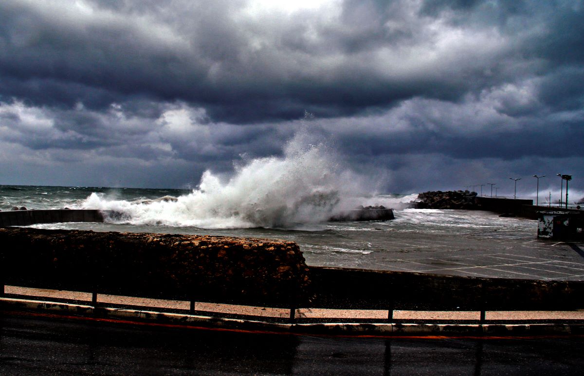 Σε κατάσταση κινητοποίησης «Red Code» η Περιφέρεια Κρήτης λόγω της κακοκαιρίας