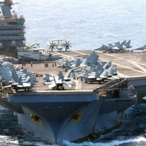 Το αμερικανικό αεροπλανοφόρο USS Abraham Lincoln εισήλθε στον Ινδικό Ωκεανό (βίντεο)