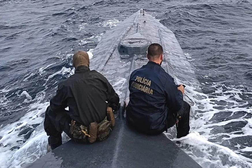 Πορτογαλία: Κατασχέθηκαν σχεδόν 9 τόνοι κοκαΐνης από «ναρκο-υποβρύχιο» – Τέσσερις συλλήψεις (βίντεο)